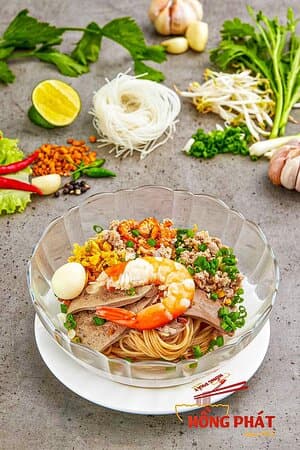 Hủ Tiếu Hồng Phát – Tô Hủ Tiếu Được Michelin Công Nhận Giữa Lòng Quận 3