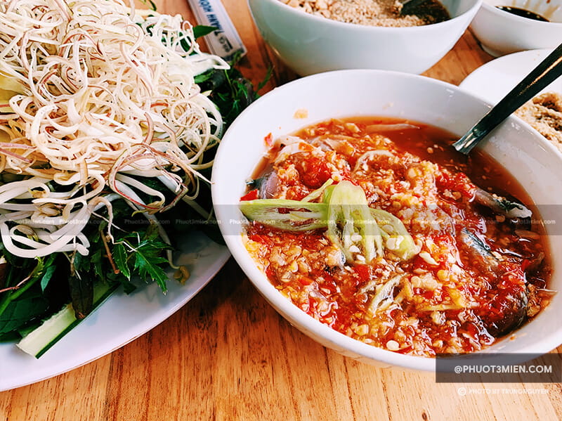 Gỏi Cá Thanh Hương – Hương vị biển cả đậm đà giữa lòng Nam Ô, Đà Nẵng