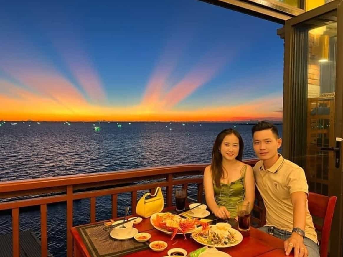 Nhà Hàng Xin Chào Phú Quốc – Trải nghiệm ẩm thực biển đảo giữa lòng Dương Đông