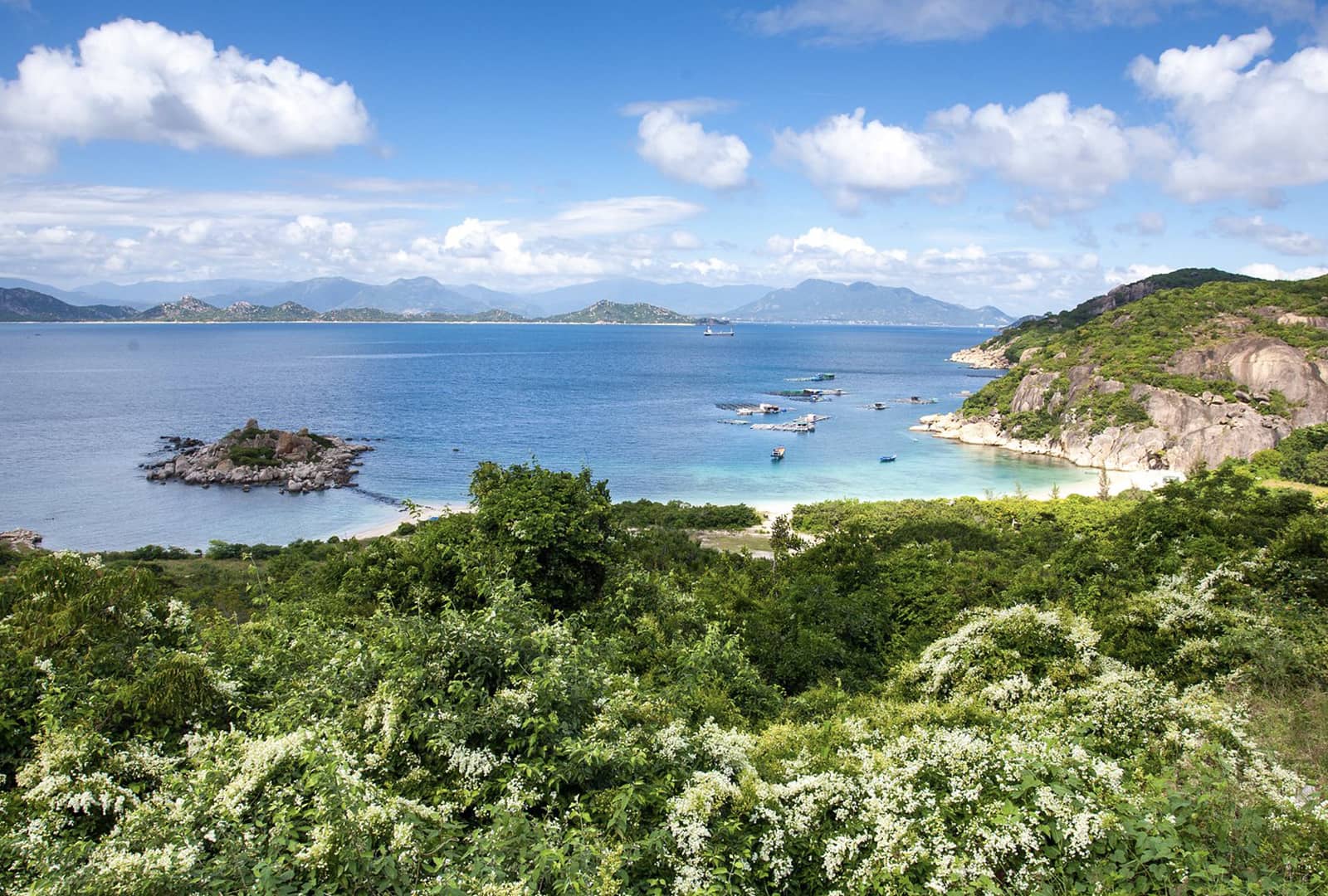 Bình Ba island - Vẻ đẹp nguyên sơ ở Khánh Hòa