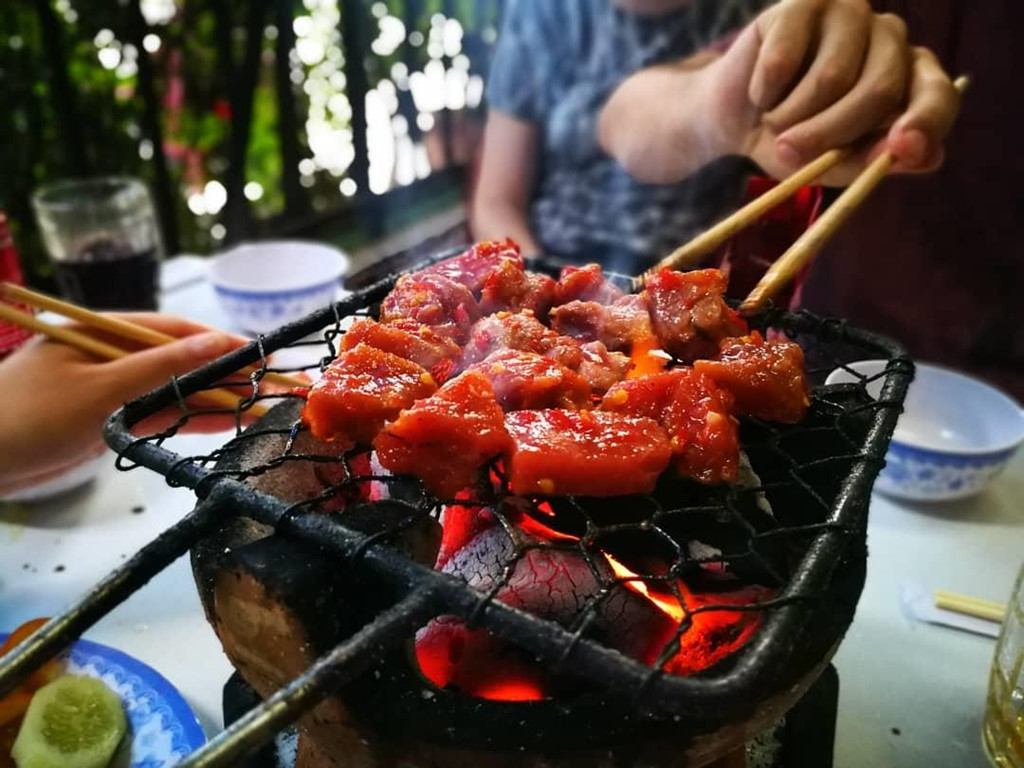 Bò Nướng Lạc Cảnh - Quán bò nướng ngon số 1 tại Nha Trang