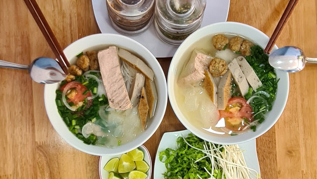 Bún cá Hạnh Nhiên - quán ăn sáng ngon tại Nha Trang