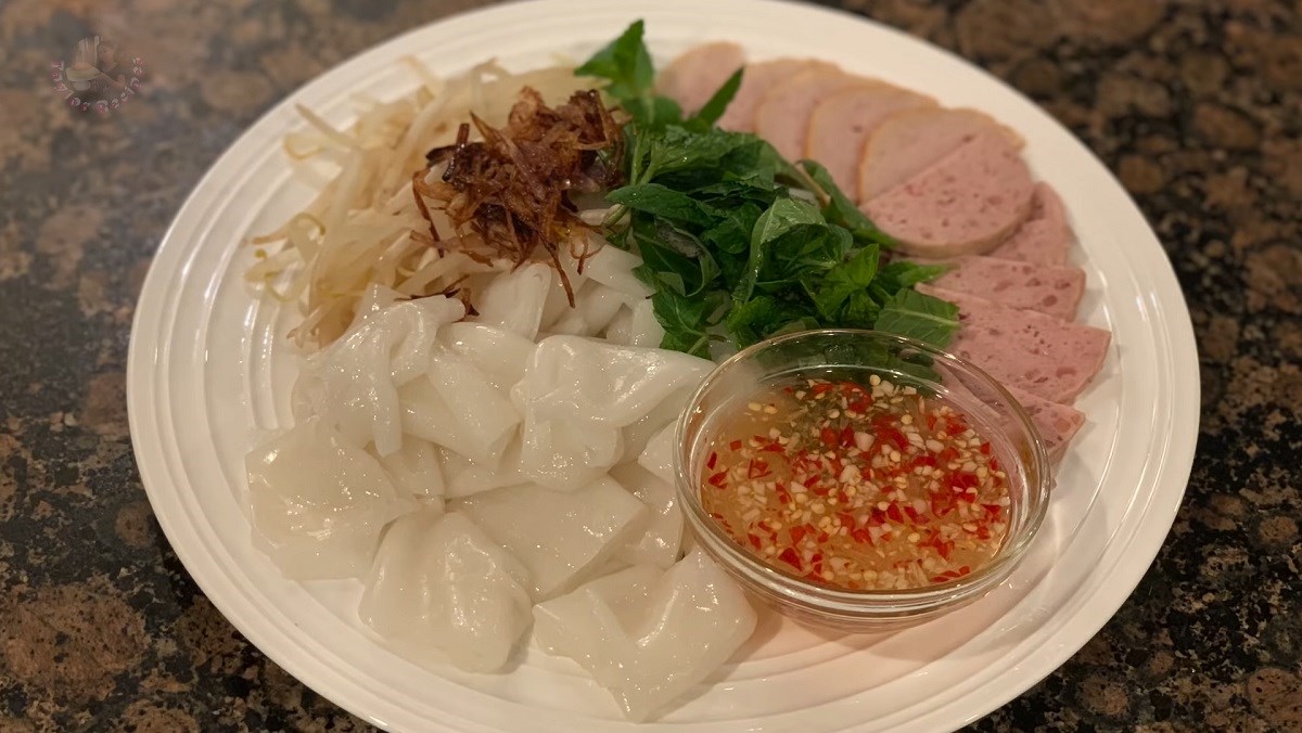 Bánh ướt chả bò  – Những điều có thể bạn chưa biết