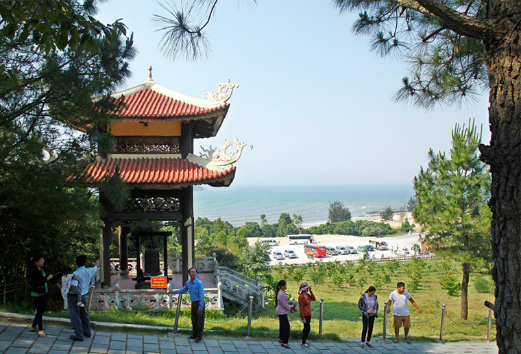 Vũng Chùa Đảo Yến - nơi an nghỉ của Đại tướng Võ Nguyên Giáp