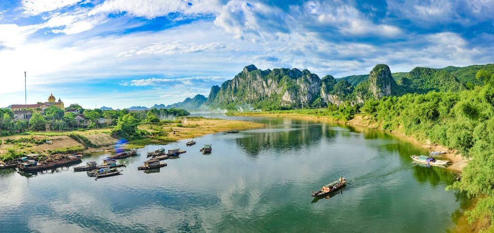 Sông Gianh  - “Người tình” thủy chung của Quảng Bình