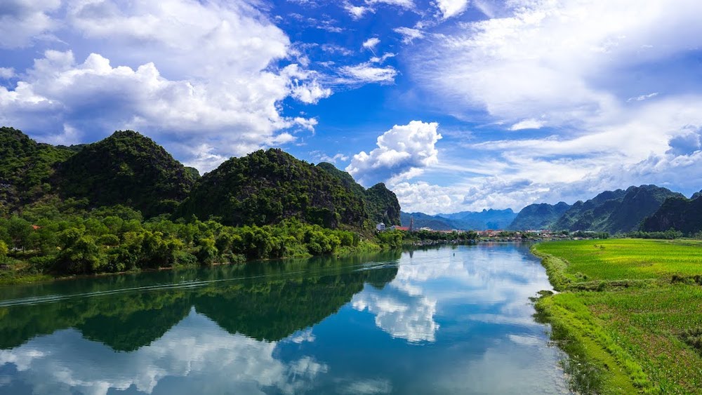 Sông Gianh  - “Người tình” thủy chung của Quảng Bình
