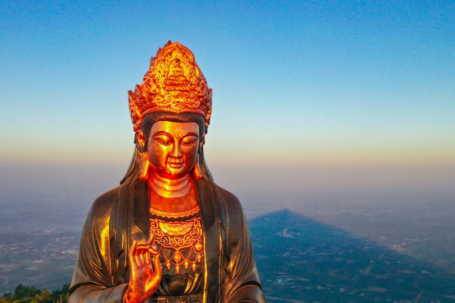 Tượng Phật Bà Tây Bồ Đà Sơn - Tượng phật cao nhất châu Á