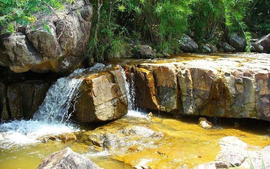 Suối Trúc - Điểm du lịch tự nhiên mới mẻ thu hút giới trẻ