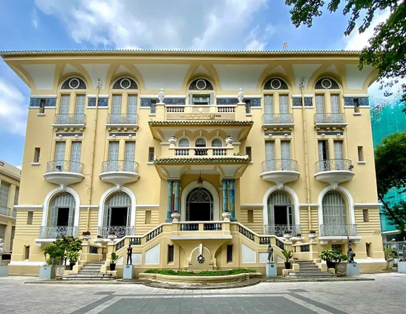 Bảo tàng Mỹ thuật TP. Hồ Chí Minh – Hành trình thưởng lãm nghệ thuật giữa lòng đô thị sôi động