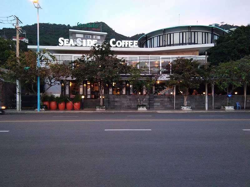 Seaside Cafe - Hòa mình vào với thiên nhiên xanh mát